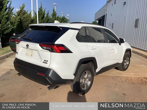 Used 2024 Toyota RAV4 XLE w/ Convenience Package FWD image 6