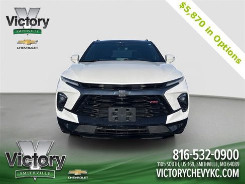 Used 2024 Chevrolet Blazer RS w/ Driver Confidence II Package image 2