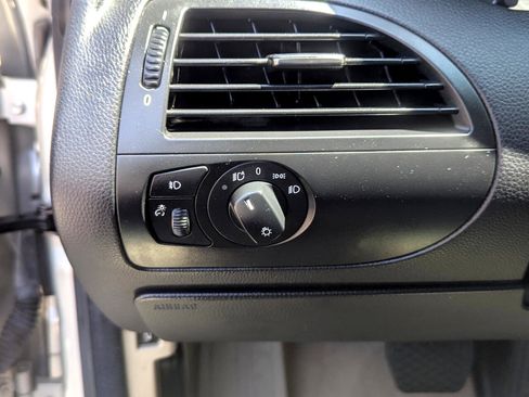 Used 2007 BMW 650i Convertible image 13