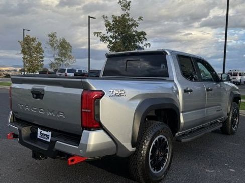 New 2025 Toyota Tacoma TRD Off-Road image 7