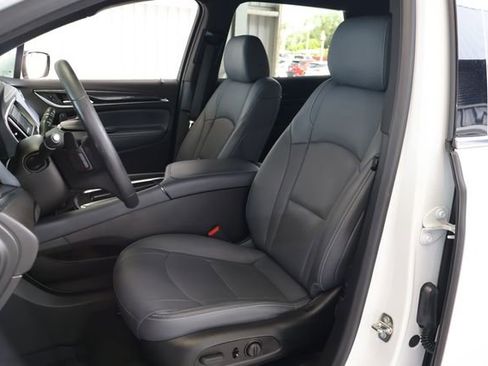 Used 2023 Buick Enclave Essence FWD image 14