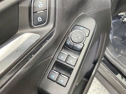 Used 2023 Ford Escape ST-Line w/ Tech Pack #1 AWD/4WD image 31