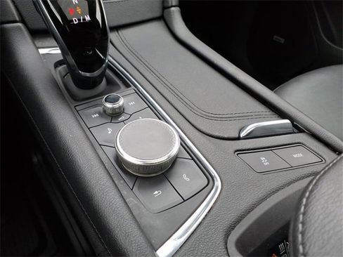 Used 2020 Cadillac XT6 Sport image 21