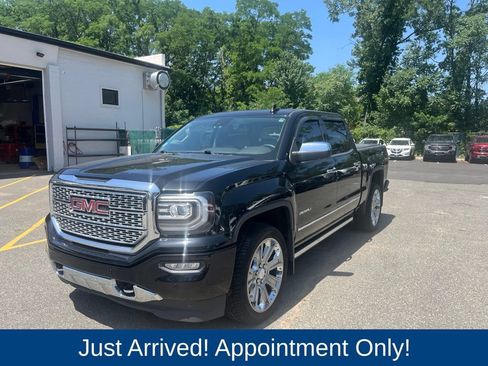 Used 2018 GMC Sierra 1500 Denali w/ Denali Ultimate Package AWD/4WD image 3
