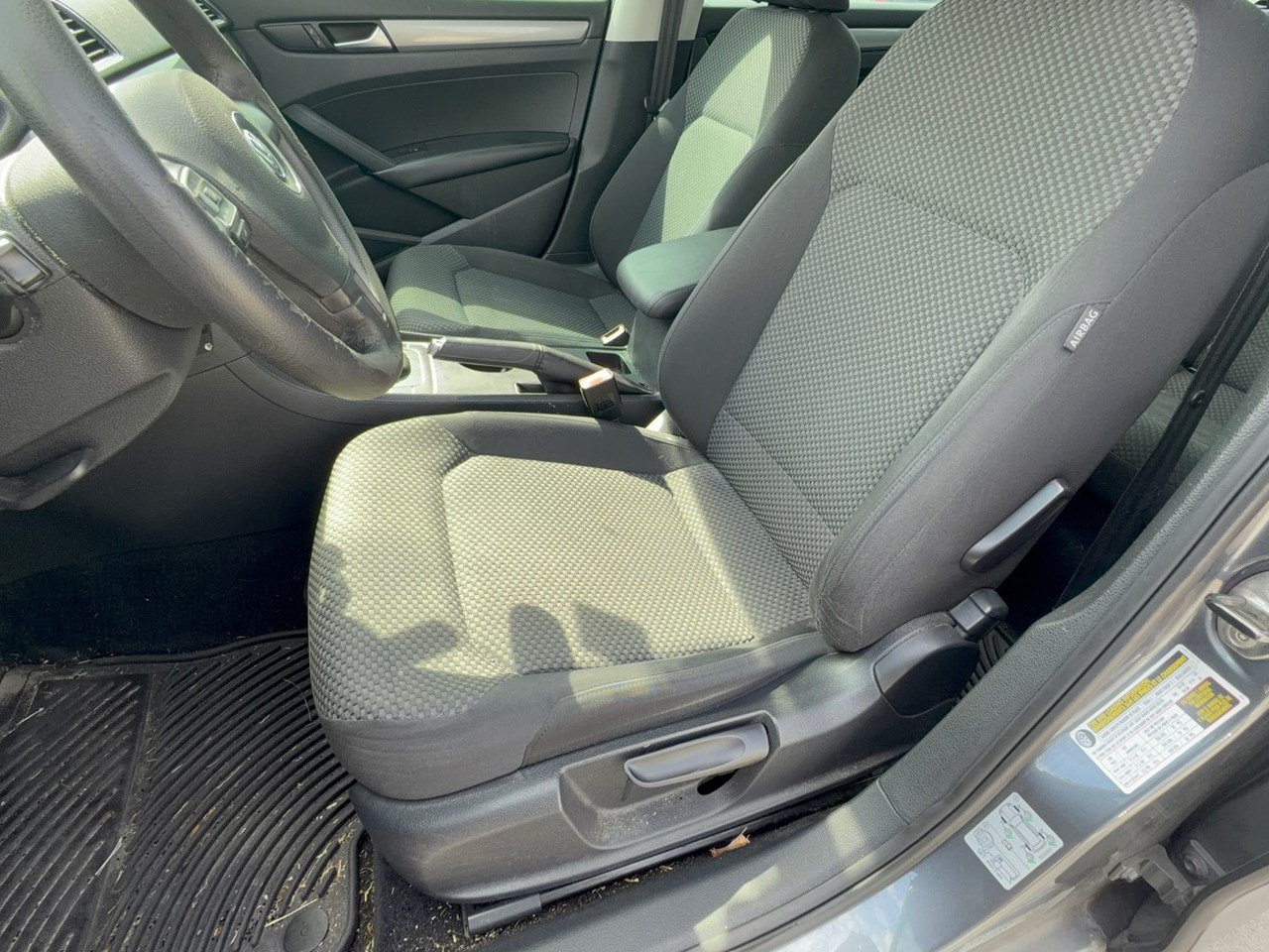 Used 2013 Volkswagen Passat 2.5 S FWD image 5