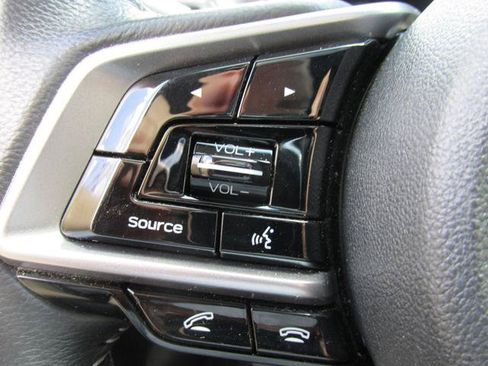 Used 2018 Subaru Outback 2.5i Limited AWD/4WD image 17
