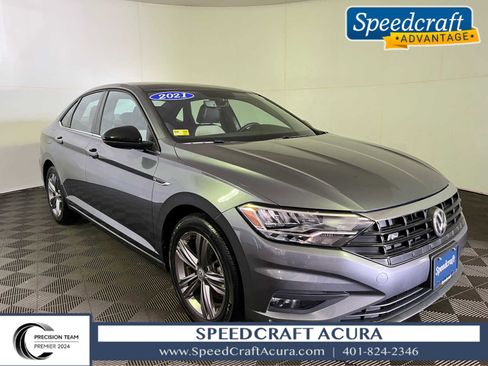 Used 2021 Volkswagen Jetta R-Line w/ R-Line Cold Weather Package image 1