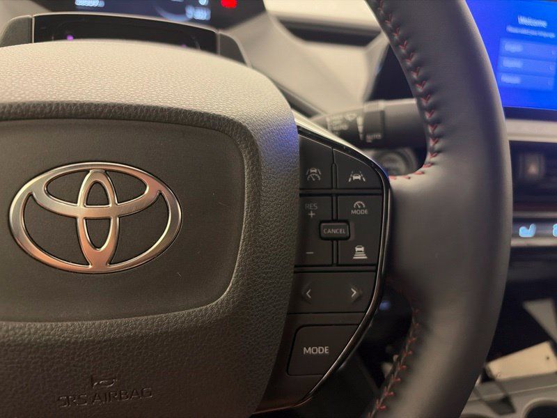 Used 2023 Toyota Prius Prime FWD image 27
