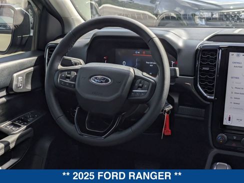 New 2025 Ford Ranger XLT w/ Black Appearance Package AWD/4WD image 18