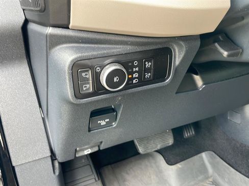 Used 2023 Ford Bronco Wildtrak AWD/4WD image 10