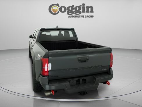 New 2026 Toyota Tacoma TRD Off-Road AWD/4WD image 13