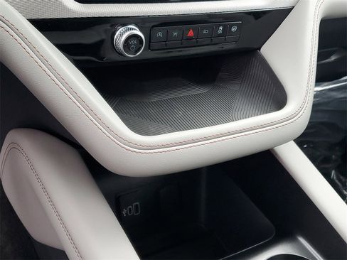 New 2026 Ford Explorer Active w/ Active Comfort Package image 21