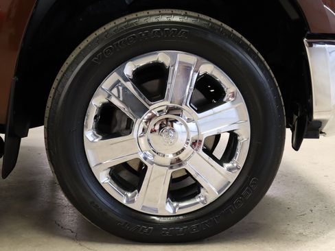 Used 2014 Toyota Tundra 1794 Edition image 30
