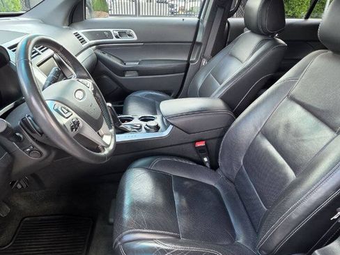 Used 2014 Ford Explorer Sport w/ Equipment Group 401A AWD/4WD image 11