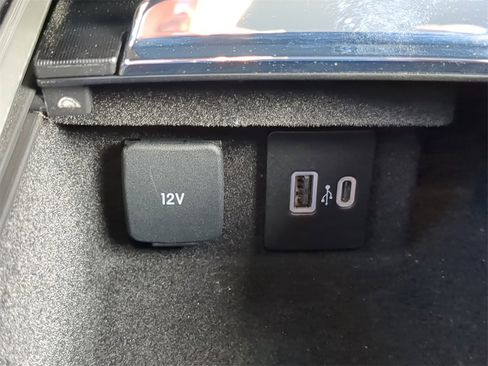Certified 2022 Lincoln Corsair FWD image 21