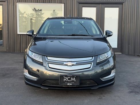 Used 2015 Chevrolet Volt Premium w/ Premium Trim Package FWD image 2
