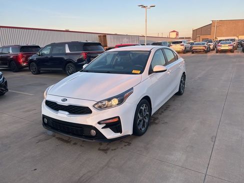 Used 2019 Kia Forte LXS image 1