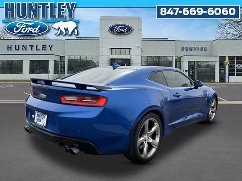 Used 2016 Chevrolet Camaro SS image 4