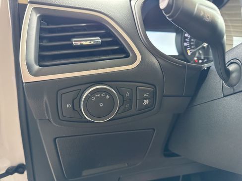 Certified 2023 Ford Edge SEL w/ Convenience Package image 26