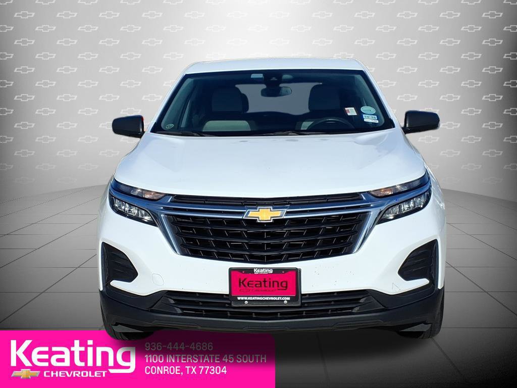 Used 2022 Chevrolet Equinox LS w/ LPO, Floor Liner Package FWD image 4