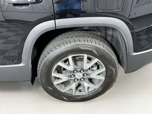 Certified 2023 GMC Acadia SLE w/ Driver Convenience Package AWD/4WD image 25