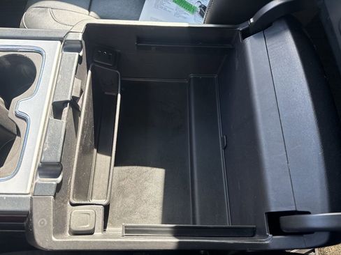 Used 2018 GMC Sierra 1500 SLT image 13