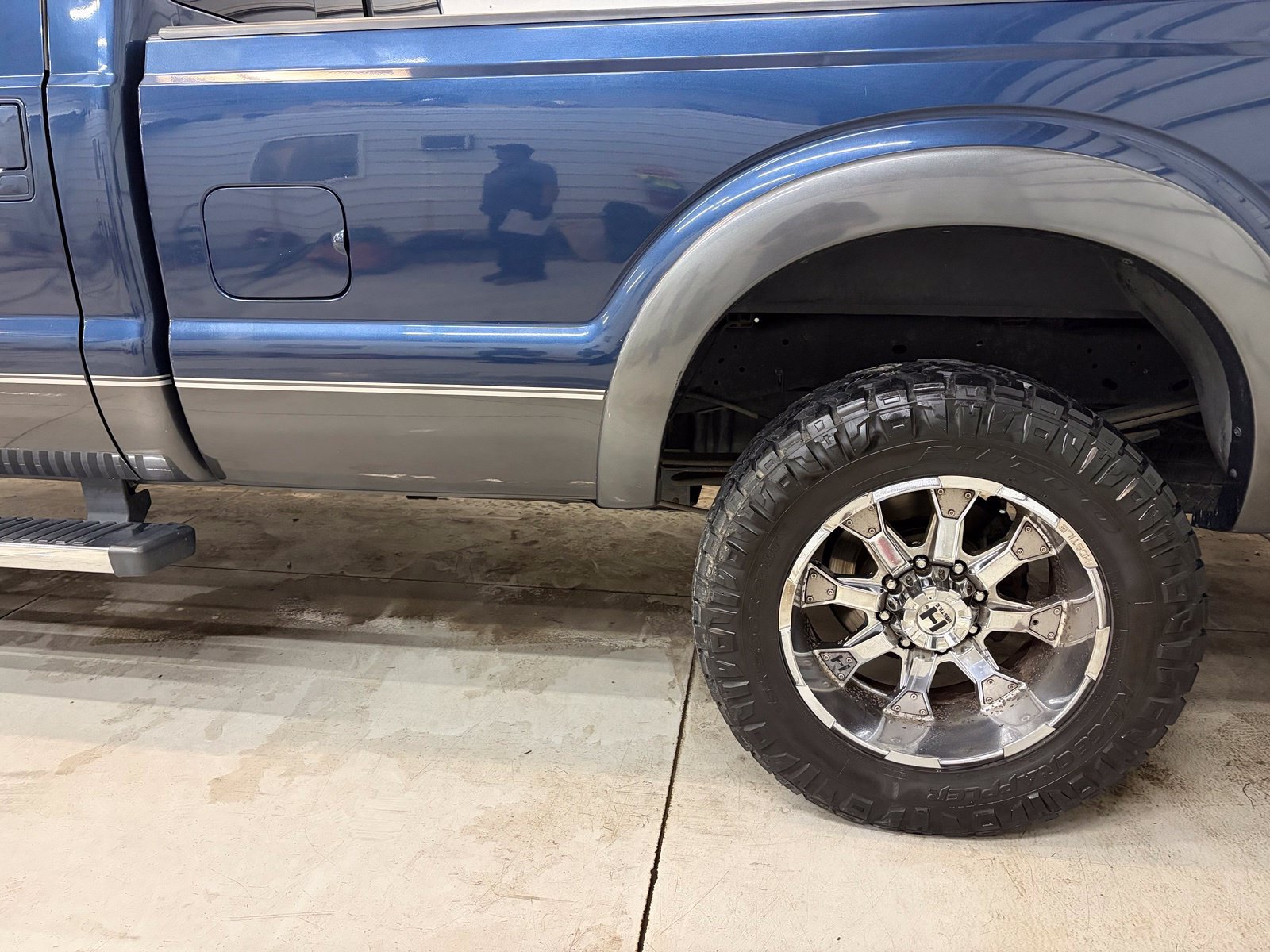 Used 2015 Ford F250 Lariat w/ Lariat Ultimate Package AWD/4WD image 6