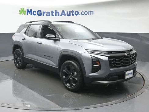 New 2026 Chevrolet Equinox LT w/ Convenience Package II image 2