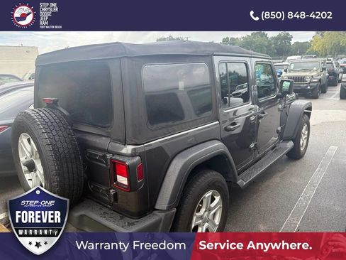 Used 2021 Jeep Wrangler Unlimited Sport AWD/4WD image 6