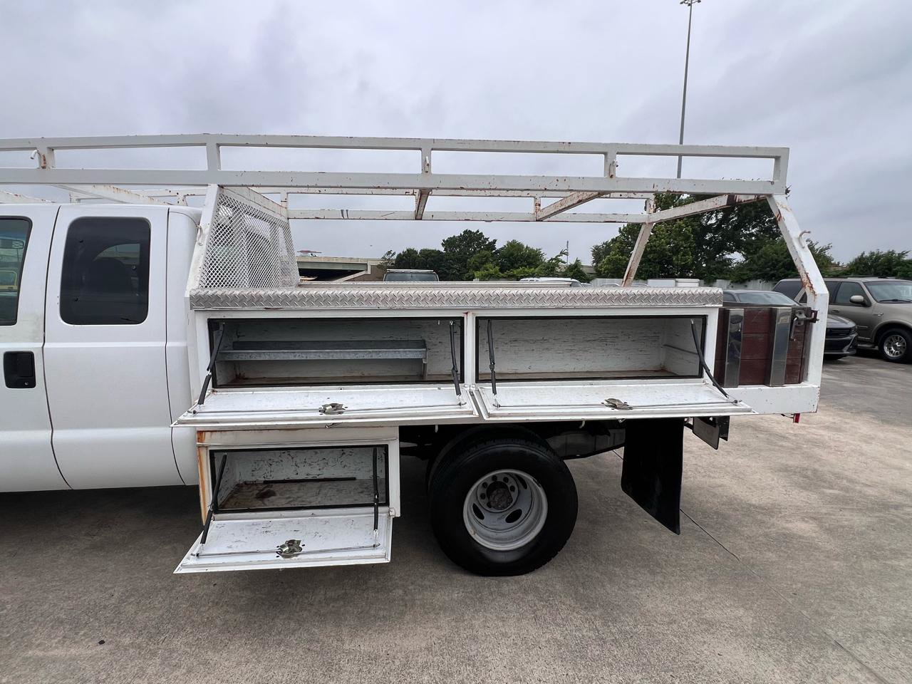 Used 2001 Ford F350 XL RWD image 22