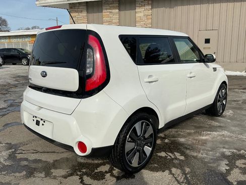 Used 2014 Kia Soul ! w/ Sun & Sound Package image 3