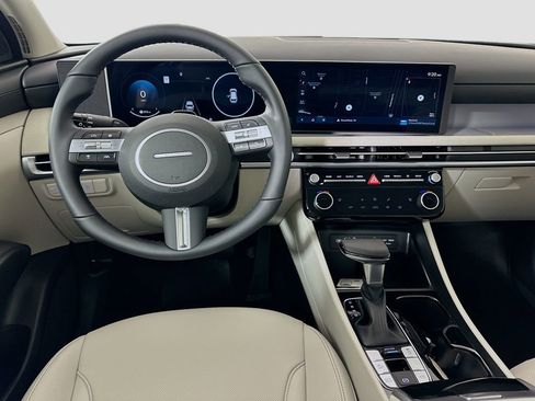 New 2026 Hyundai Tucson SEL image 19