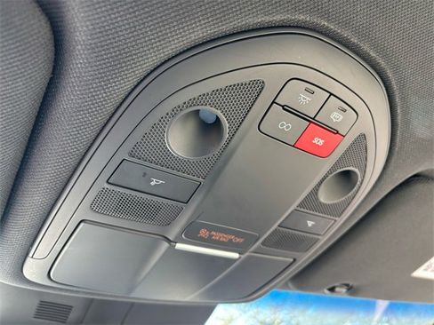 Used 2024 Genesis G70 2.5T image 34