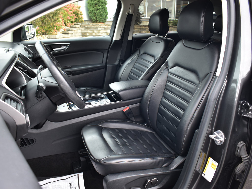 Used 2019 Ford Edge SEL w/ Equipment Group 201A FWD image 5