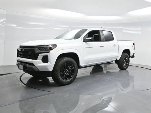 New 2025 Chevrolet Colorado Z71 w/ Midnight Edition AWD/4WD image 59