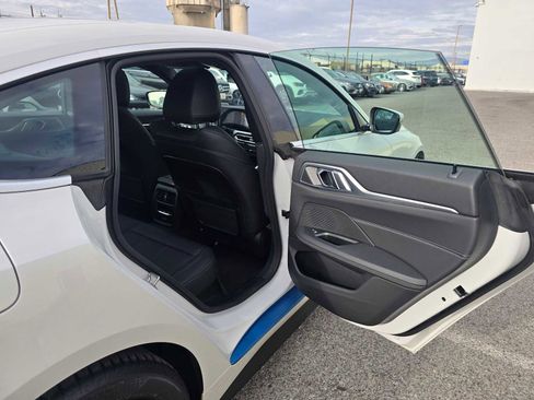 Used 2023 BMW i4 eDrive40 image 14