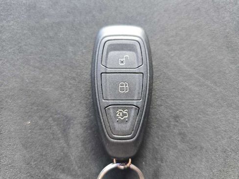 Used 2017 Ford Focus RS AWD/4WD image 22