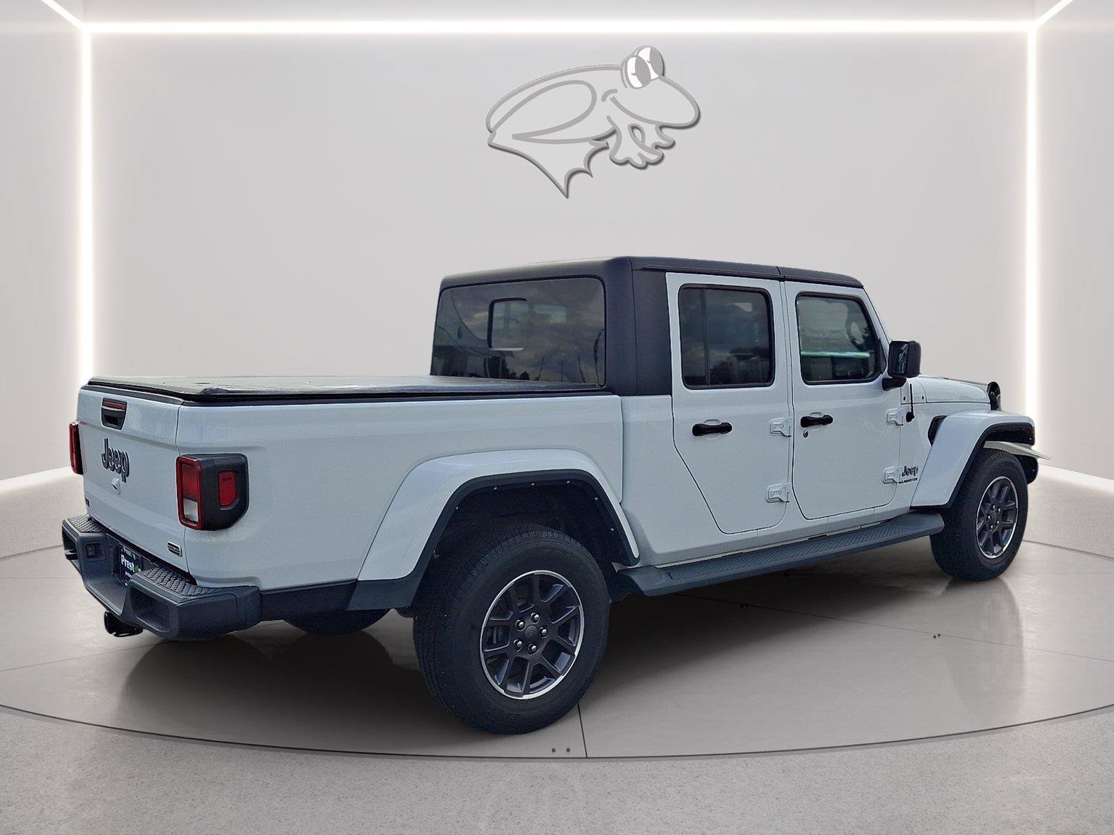 Used 2022 Jeep Gladiator Overland w/ Popular Equipment Package AWD/4WD image 5