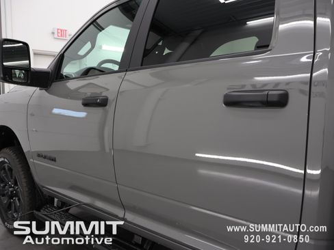 New 2026 RAM 2500 Big Horn AWD/4WD image 34