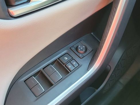 Used 2025 Toyota RAV4 Limited w/ Advanced Technology Package image 24