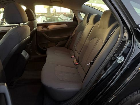 Used 2019 Hyundai Sonata SE image 29
