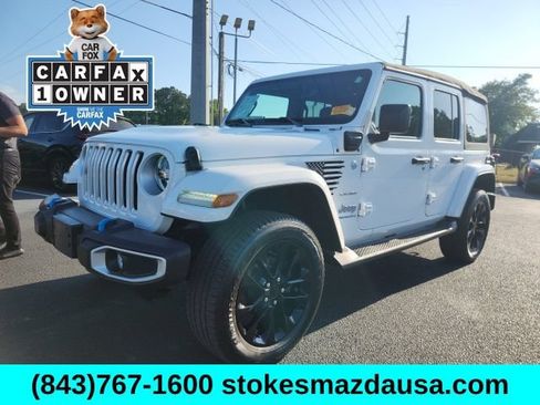 Used 2023 Jeep Wrangler Unlimited Sahara w/ Cold Weather Group AWD/4WD image 12