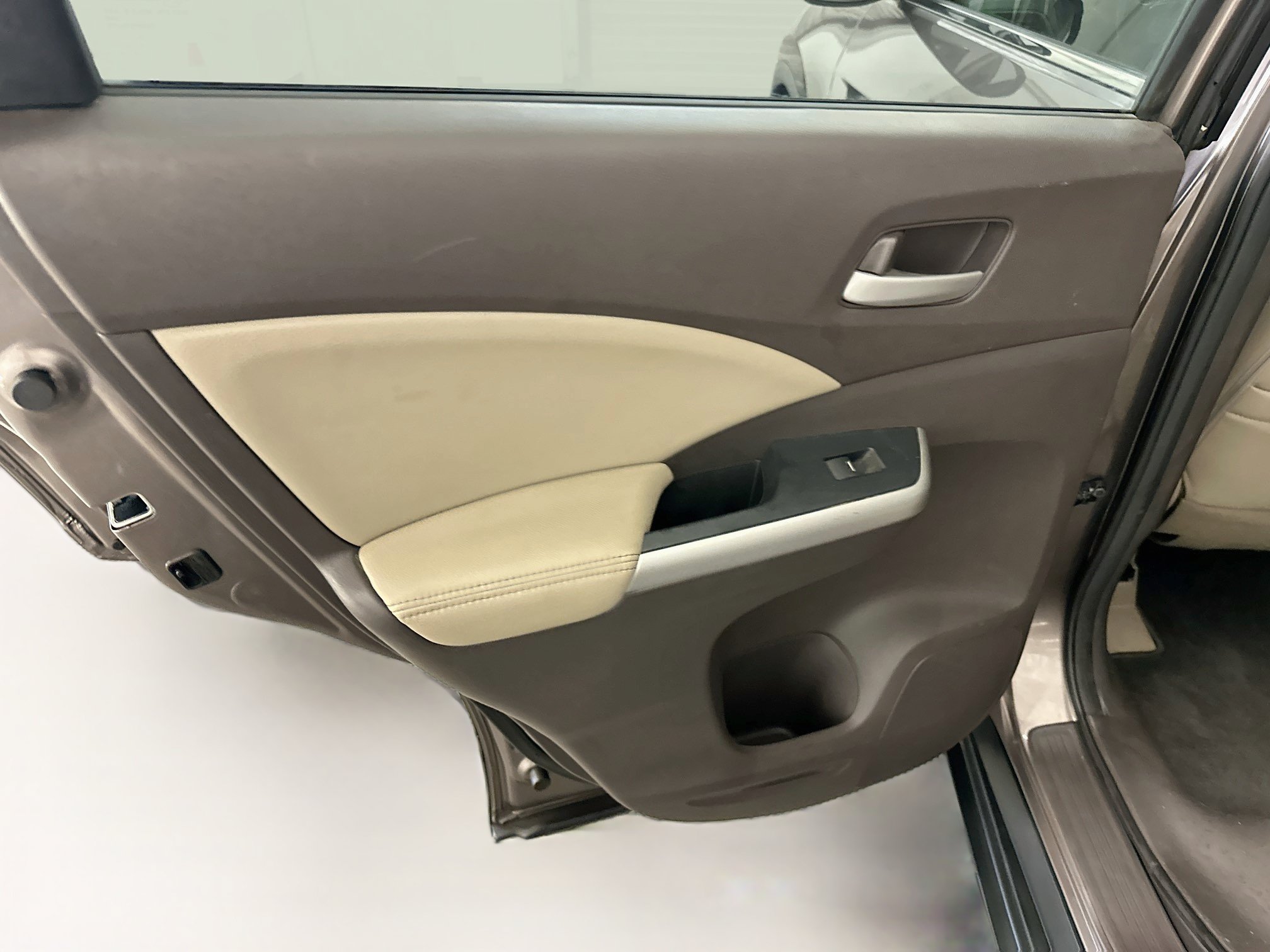 Used 2012 Honda CR-V EX-L image 27