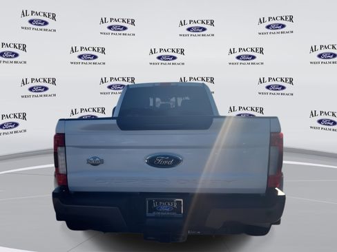 Used 2017 Ford F350 King Ranch w/ King Ranch Ultimate Package image 4