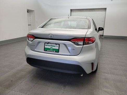 Used 2024 Toyota Corolla LE FWD image 7