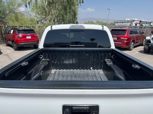 Used 2023 Toyota Tacoma TRD Off-Road AWD/4WD image 29