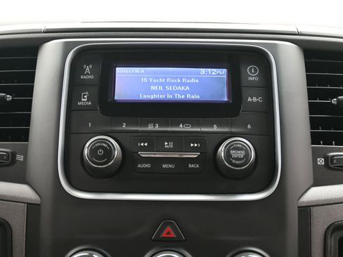 Used 2018 RAM 2500 Tradesman w/ Chrome Appearance Group image 32