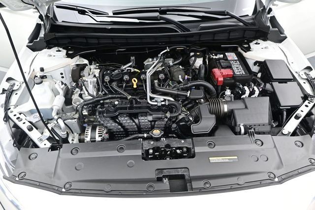 Used 2025 Nissan Altima 2.5 SR AWD/4WD image 17
