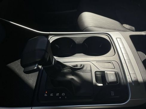 Used 2026 Kia Carnival FWD image 20
