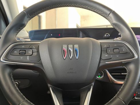 Used 2025 Buick Encore GX Preferred image 25